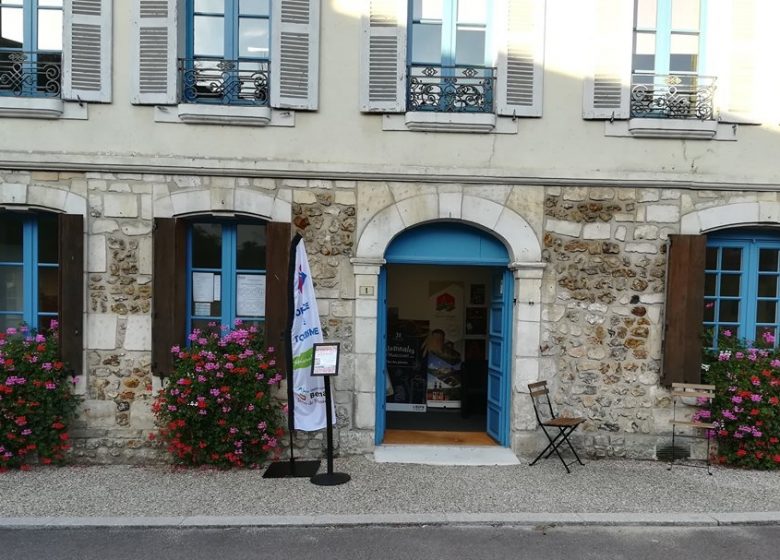 Bernay, Terres de Normandie Tourist Information Centre