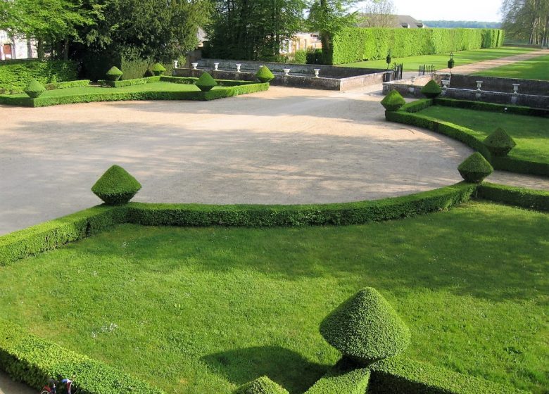 Park of the Château d’Heudicourt